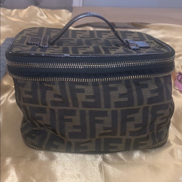 Fendi Other - Vintage Fendi Collapsible Pouch Make-Up Toiletry Bag Rare